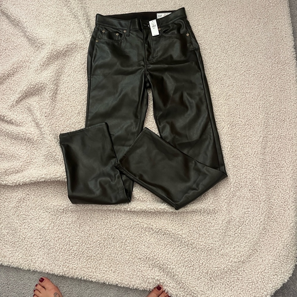 GAP Dark Brown Faux Leather 90’s Straight High Rise Pants Sz 28 NWT